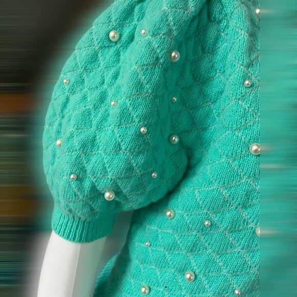 PEACH LOVE CALIFORNIA Short puff sleeve pearl knit top S M L - Picture 6 of 9